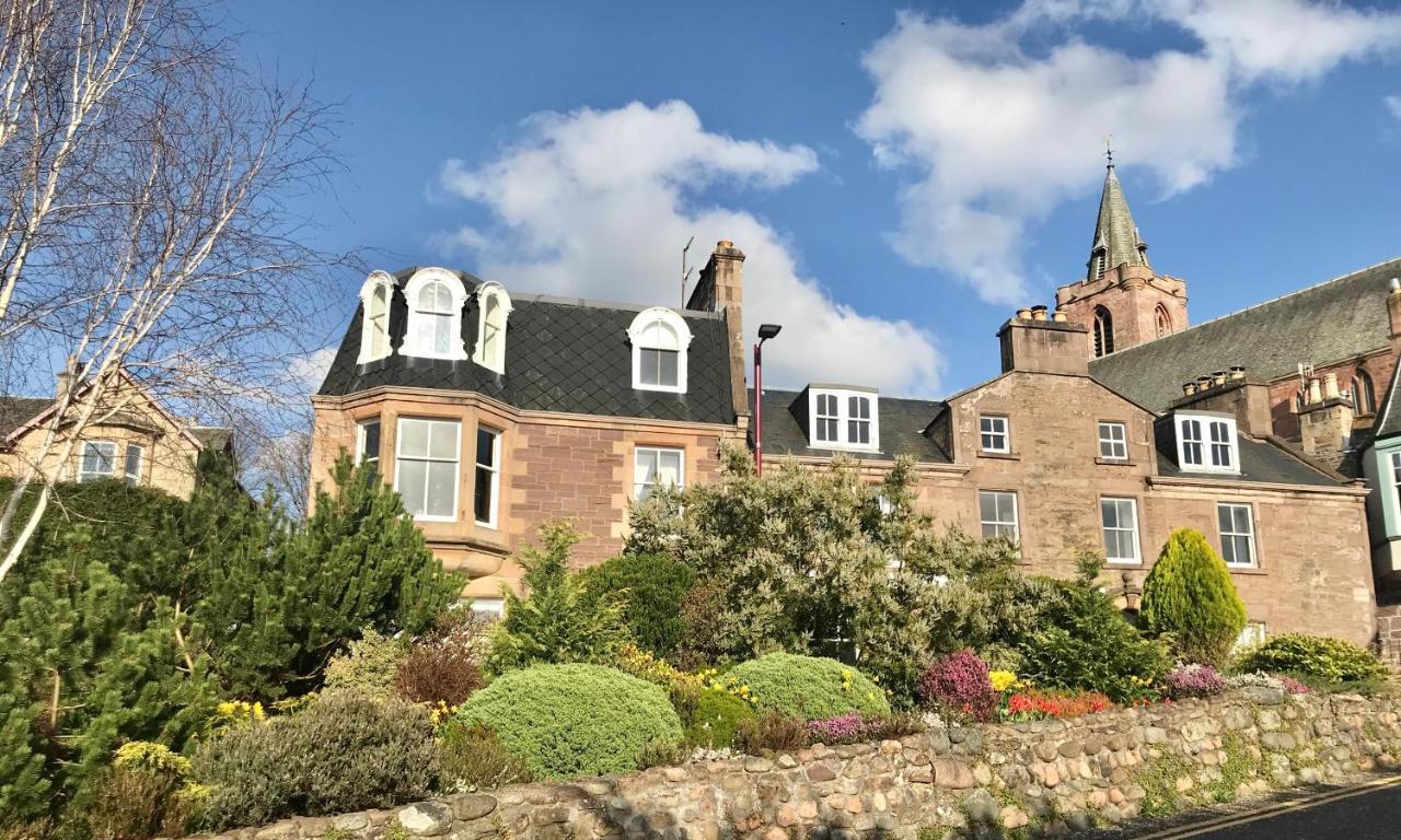 Leven House Bed And Breakfast Crieff Exterior photo