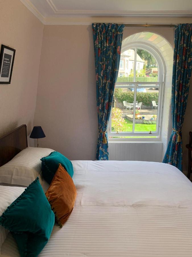 Leven House Bed And Breakfast Crieff Exterior photo